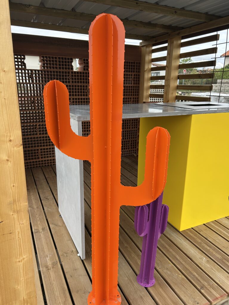 Cuisine d'été Gumières Matériaux dans la Loire